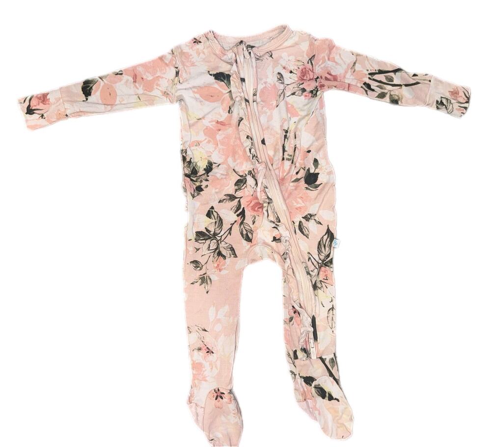 Posh Peanut Vintage Rose Floral Bamboo Baby Ruffle Footie Sleeper (3-6M)